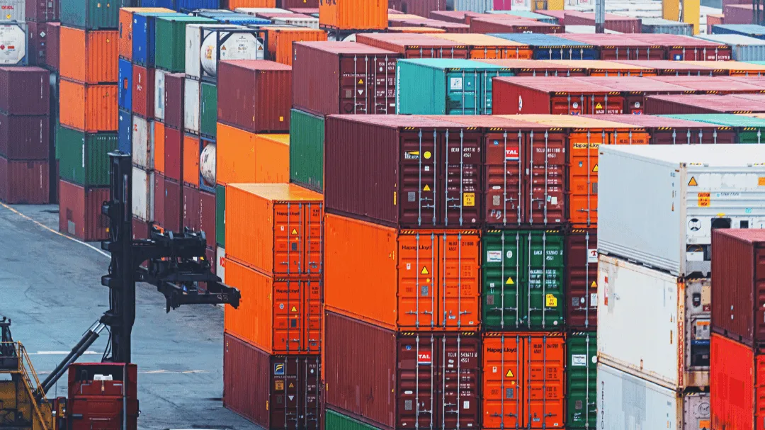 Dangerous goods air cargo